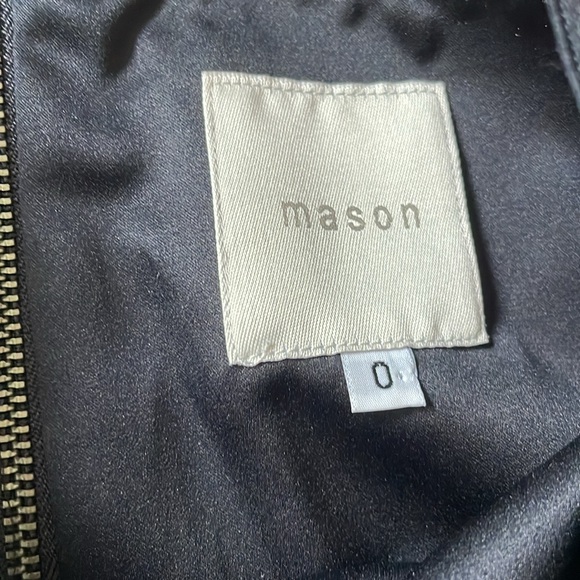 Mason leather skirt - Picture 2 of 2